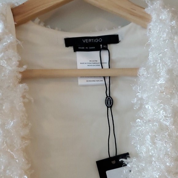 NWT Vertigo Paris Cream Teddy Jacket - Picture 5 of 5